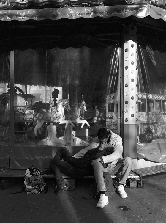 Stanko Abadžic - Kiss on a Merry-Go-Round (from the Paris Cycle) Stanko Abadžic - Kiss on a Merry-Go-Round (from the Paris Cycle)