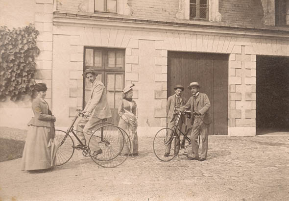 Graf' Ols - Tricycle and Bicycle