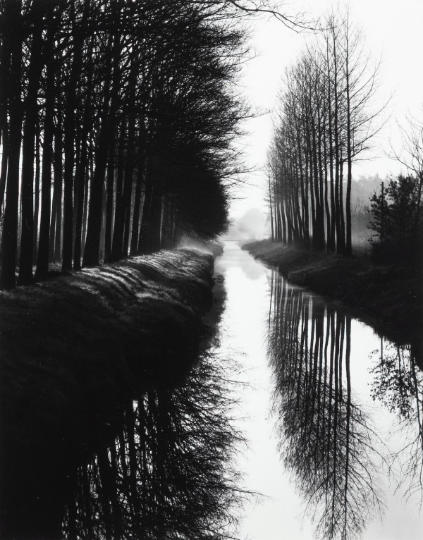 Brett Weston, Holland Canal.